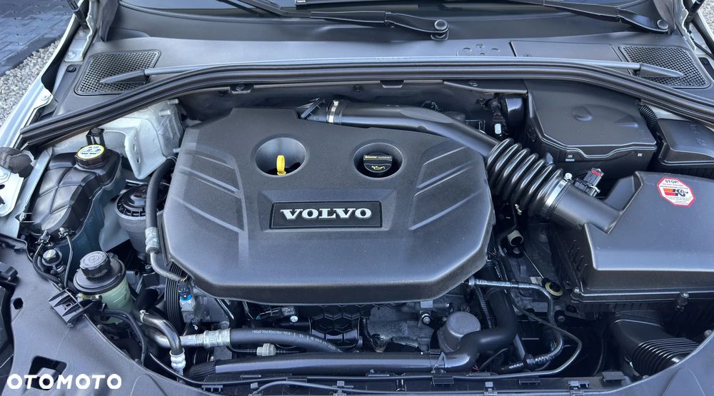 Volvo V60 T5 Geartronic Powershift RDesign - 32