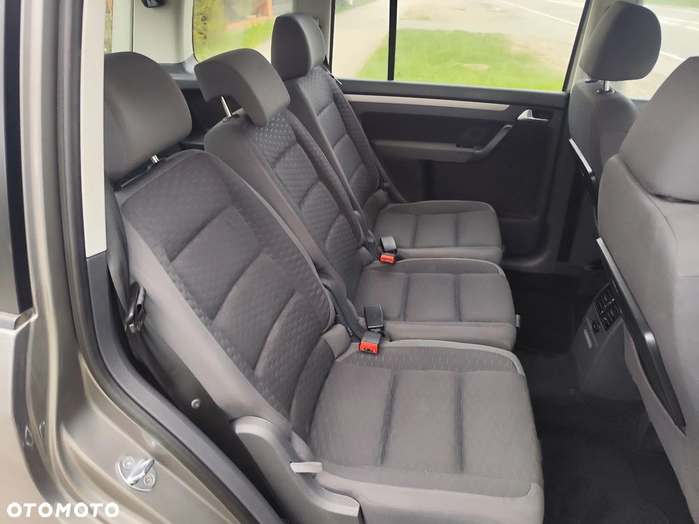 Volkswagen Touran 1.9 TDI Highline - 13
