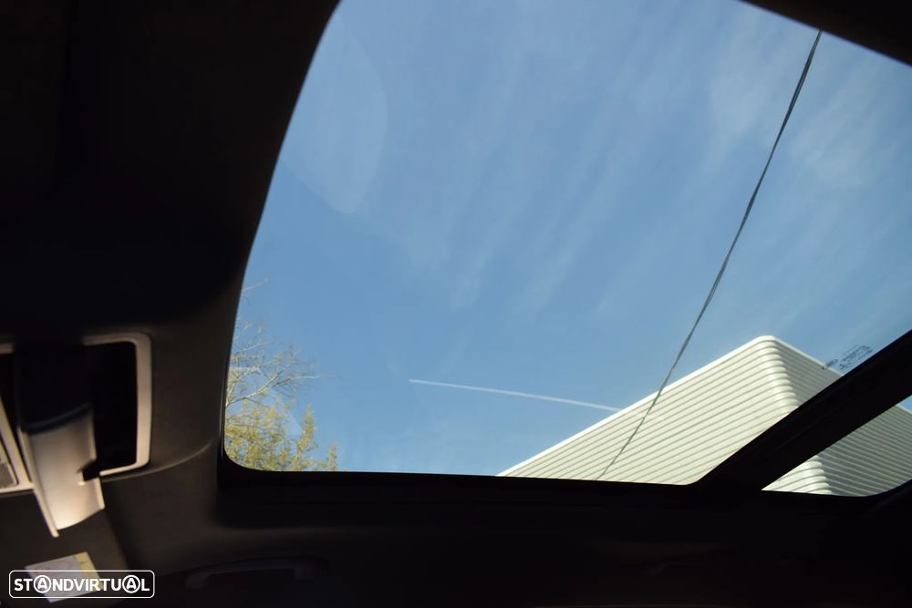 Jaguar F-Pace 2.0 i4D R-Sport - 53