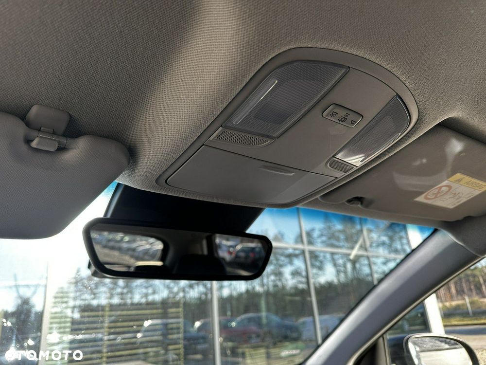 Hyundai Kona 1.6 T-GDI DCT 4WD Premium - 32