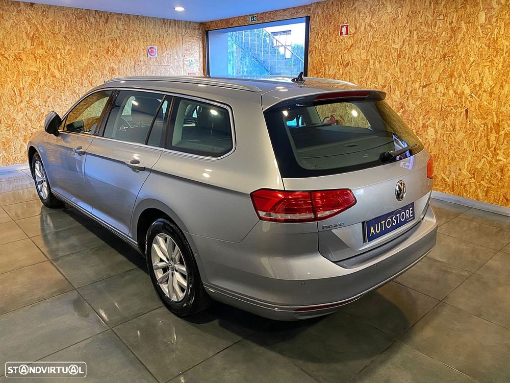 VW Passat Variant - 23