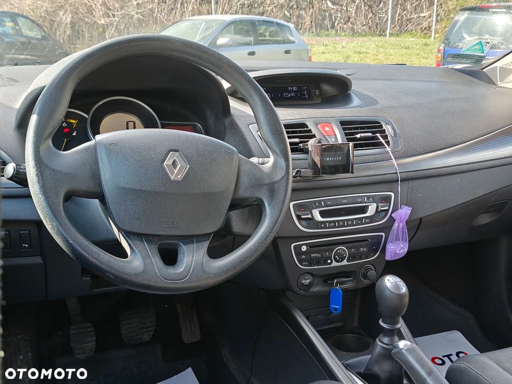 Renault Megane 1.6 16V Dynamique - 5
