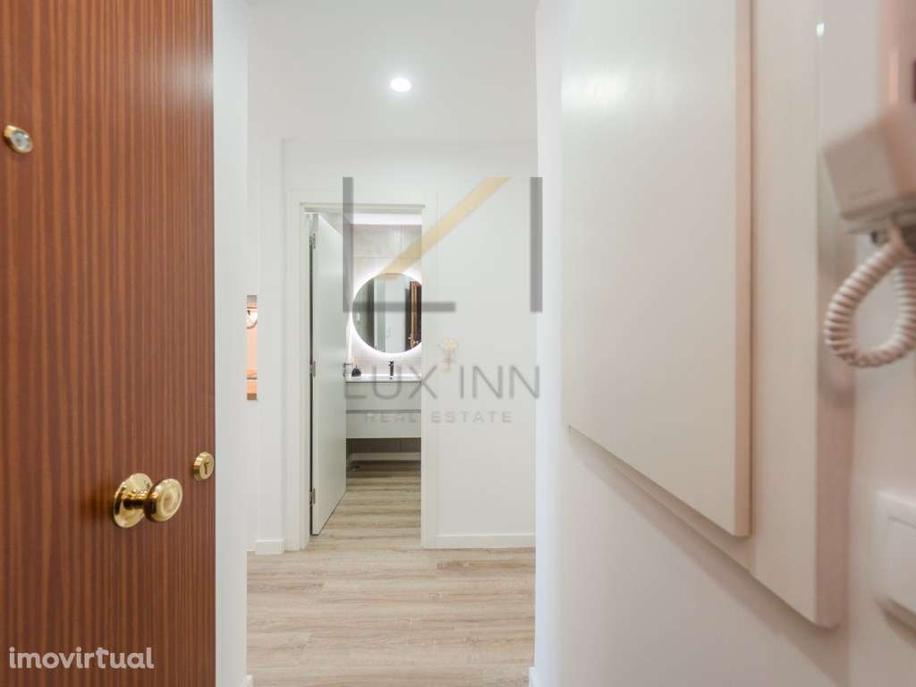 T1 na Amadora: Entrar e Viver! Totalmente Remodelado, Mobilado e Eq... - Grande imagem: 4/29