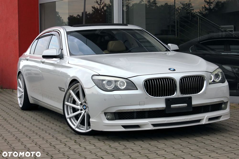 BMW Seria 7 750Li - 5