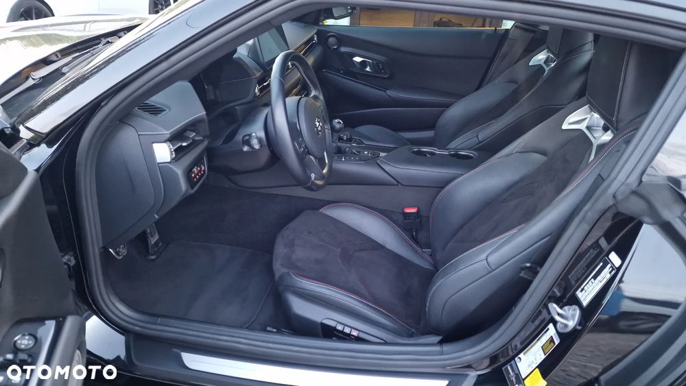 Toyota Supra 3.0 Turbo Executive - 28