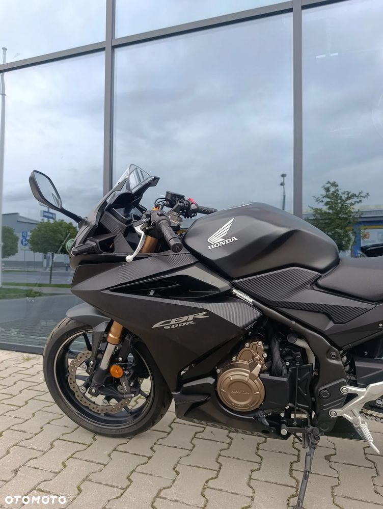 Honda CBR - 13