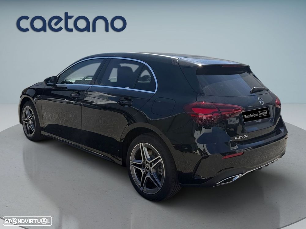 Mercedes-Benz A 250 e - 5