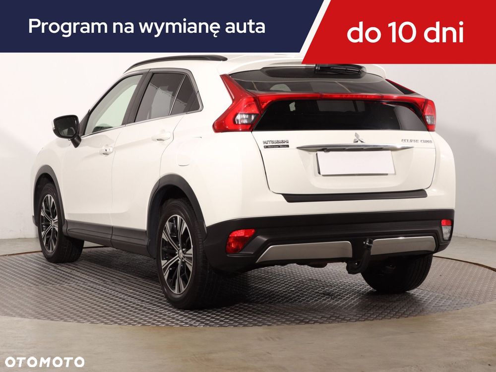 Mitsubishi Eclipse Cross - 6