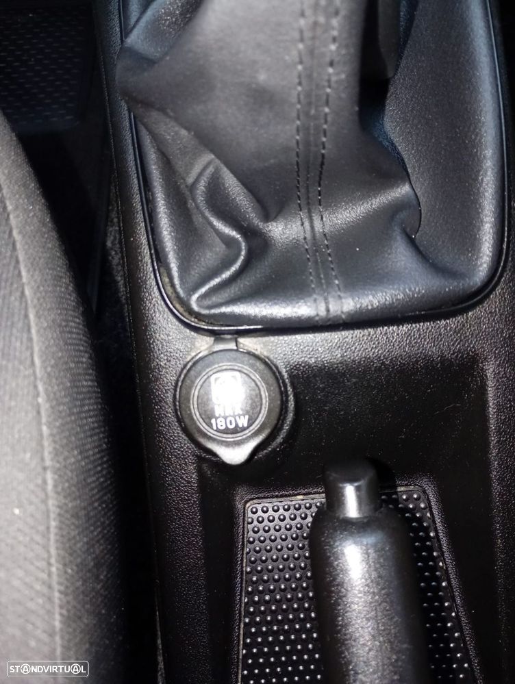 Fiat Punto 1.3 M-Jet Easy S&S - 21