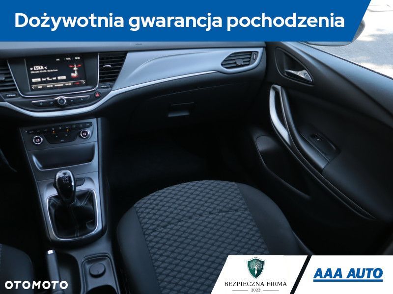 Opel Astra - 10