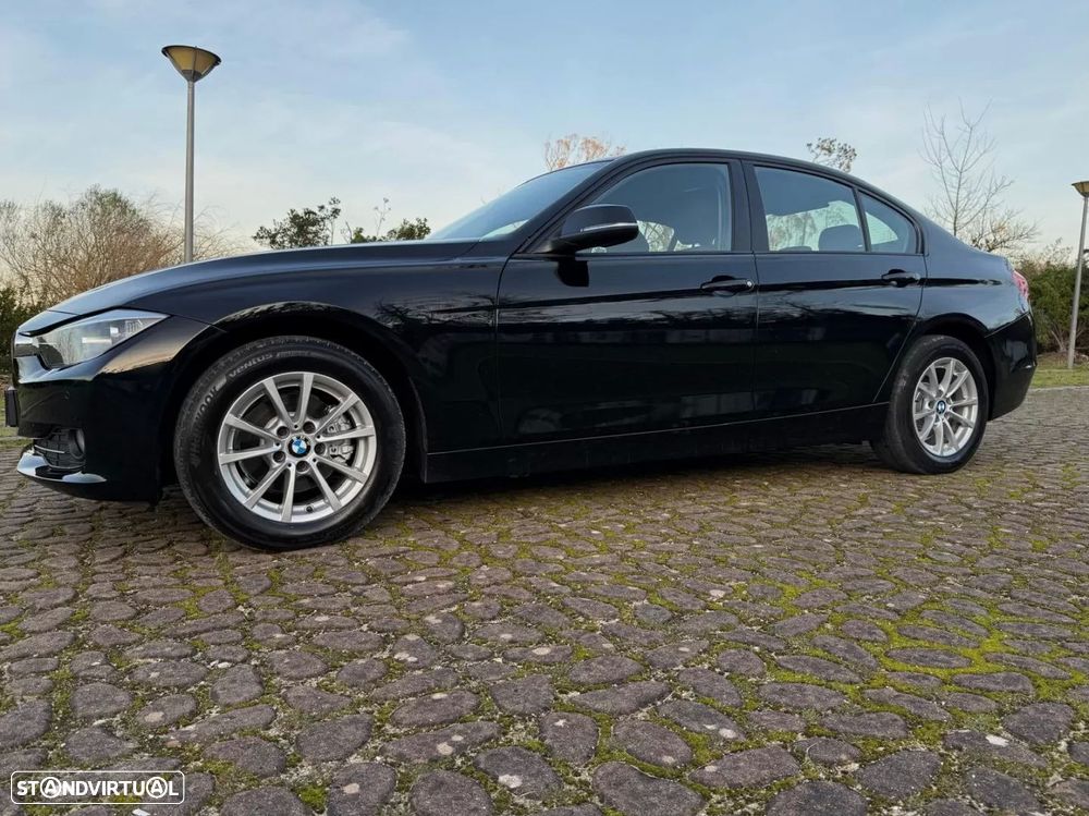 BMW 318 d - 3