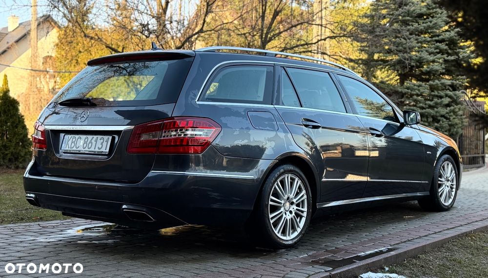 Mercedes-Benz Klasa E 220 CDI 7G-TRONIC Avantgarde - 2