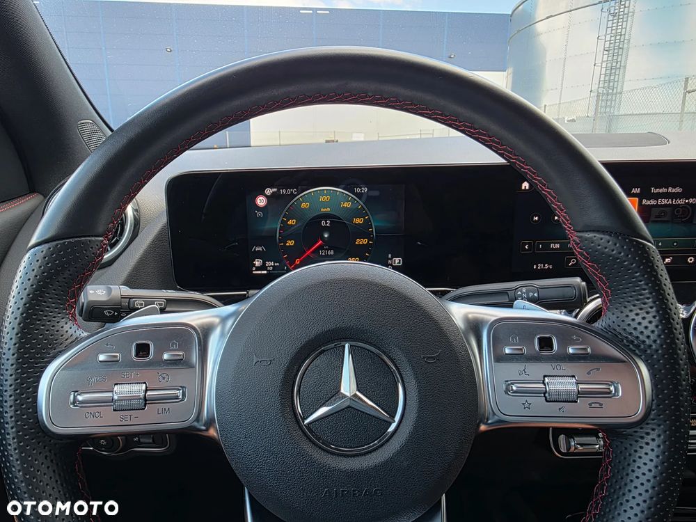 Mercedes-Benz GLA 200 d 8G-DCT AMG Line - 22