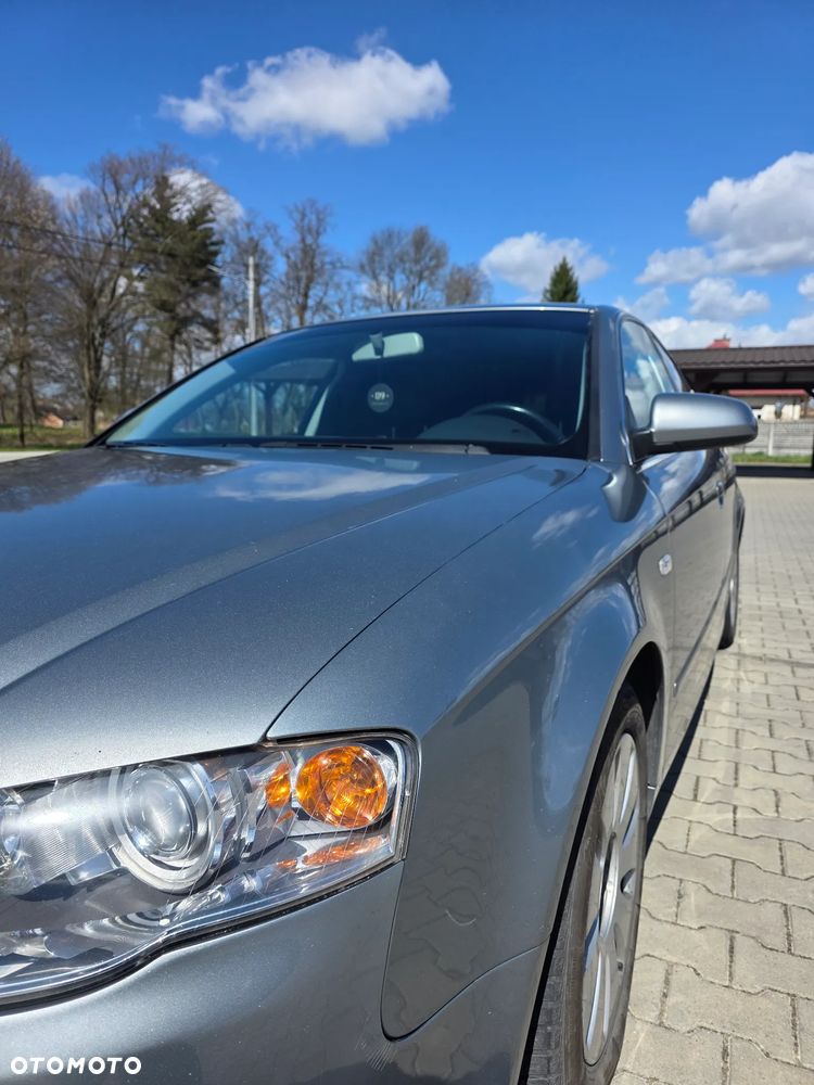 Audi A4 Limousine 2.0T FSI Quattro Tiptr - 9