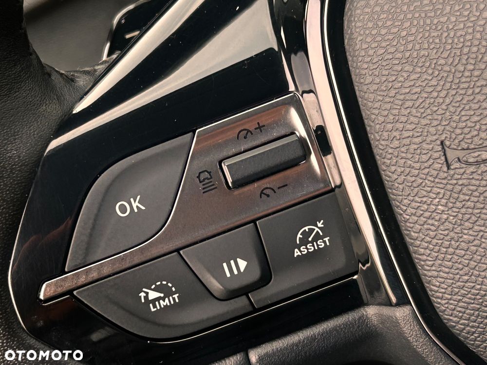 Peugeot 308 BlueHDi 130 EAT8 Allure Pack - 38