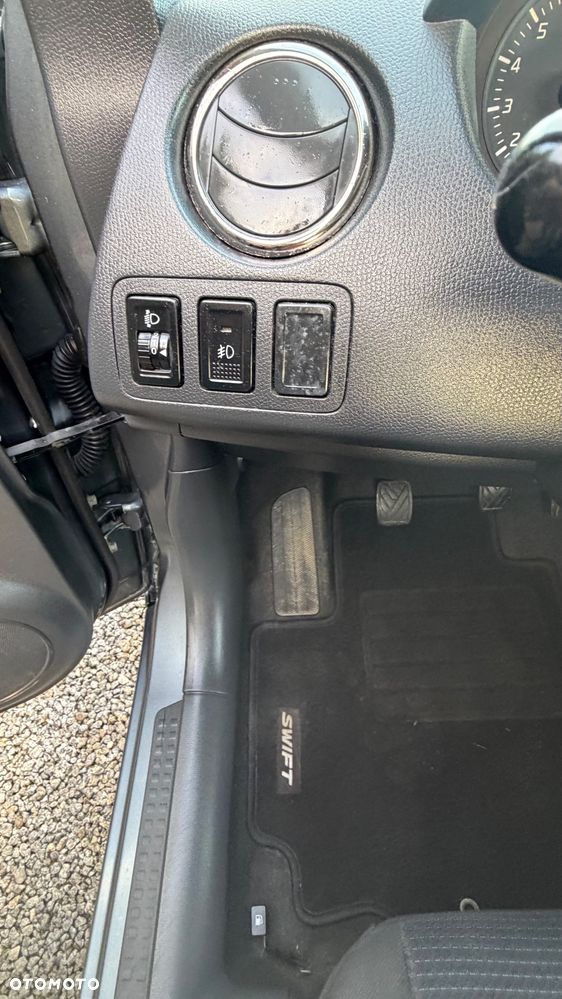 Suzuki Swift - 27