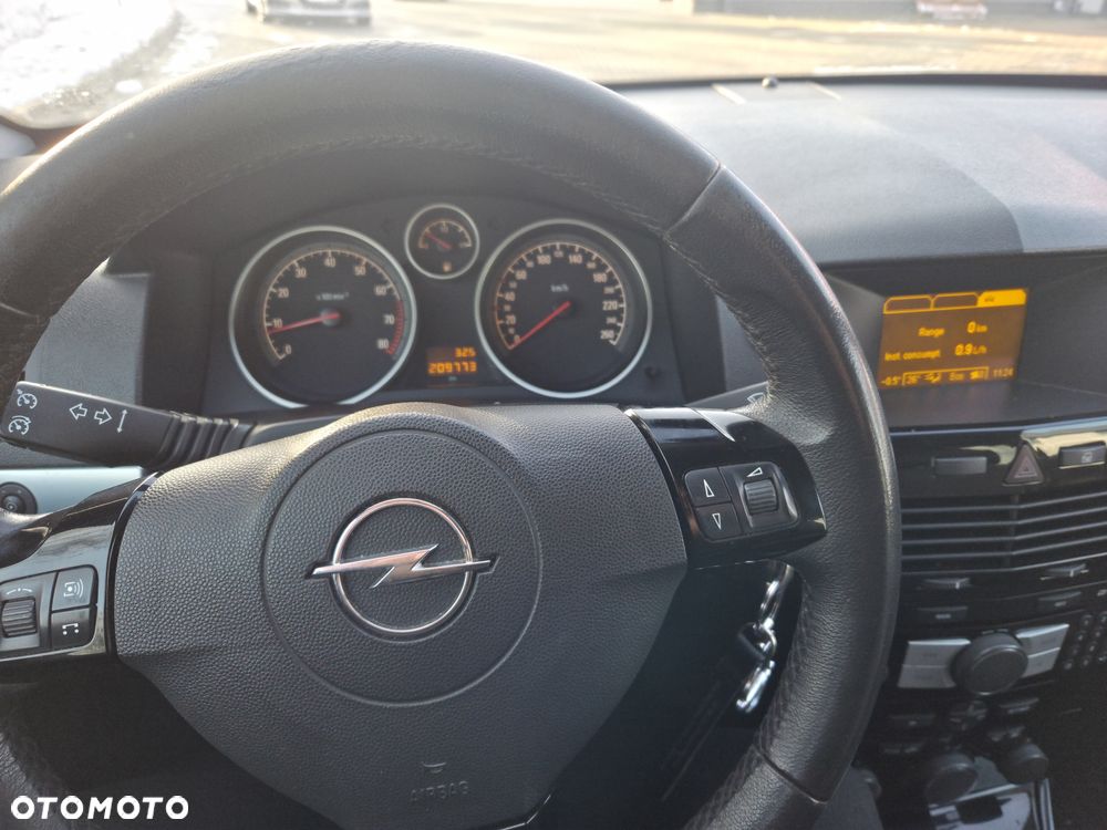Opel Astra 1.6 Cosmo - 9