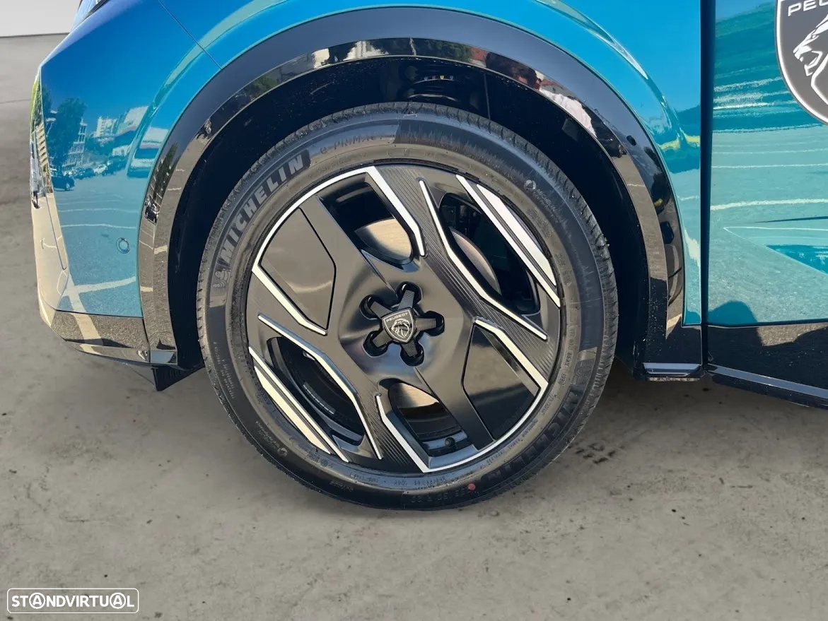 Peugeot E-3008 73 kWh GT - 16