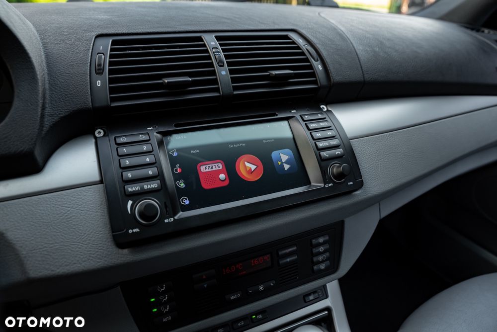 BMW X5 3.0 i - 38