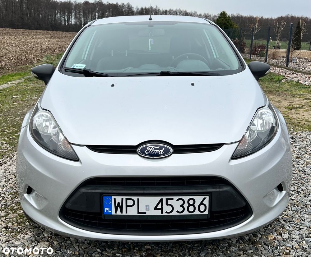 Ford Fiesta 1.6 TDCi DPF Trend - 3