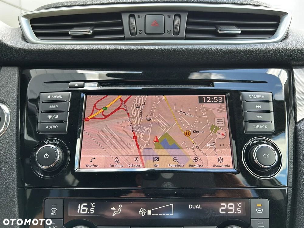 Nissan Qashqai 1.3 DIG-T N-Connecta - 33