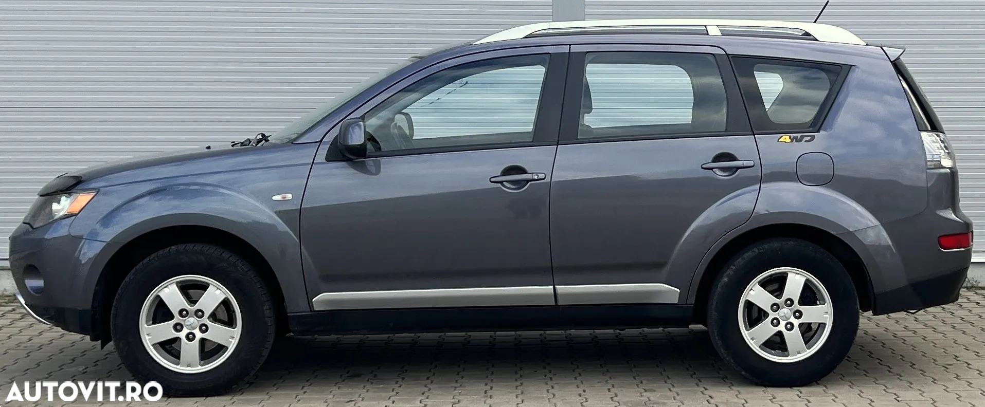 Mitsubishi Outlander 2.0 DI-D 4WD Inform - 6