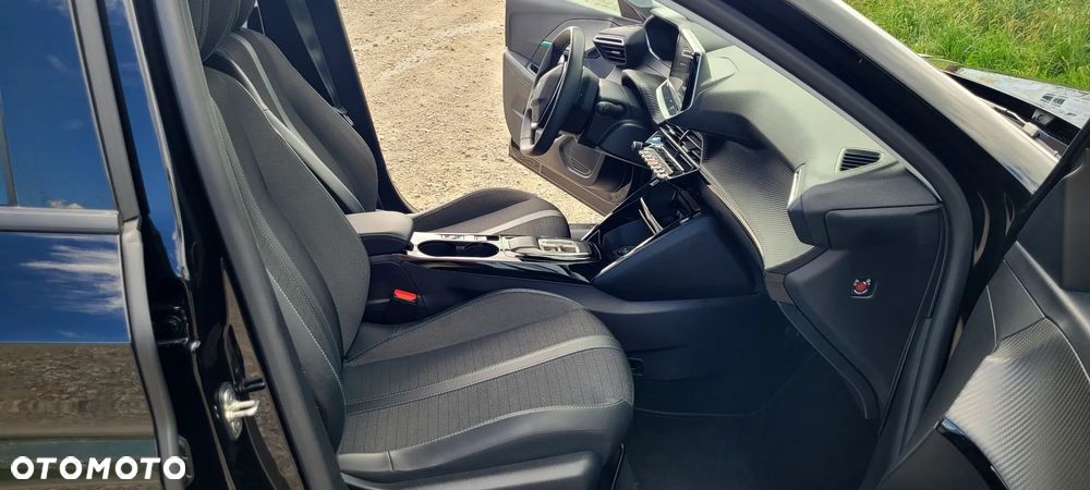 Peugeot 208 Elektromotor 136 GT Pack - 23