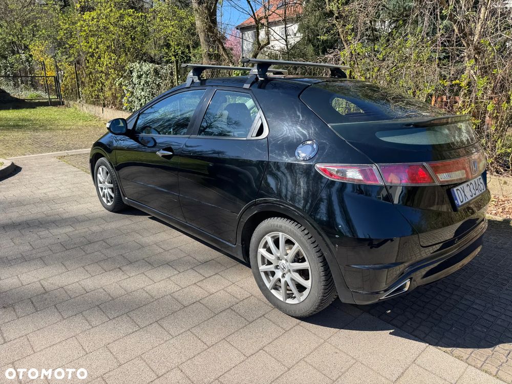 Honda Civic 1.4 i-VTEC Sport - 6