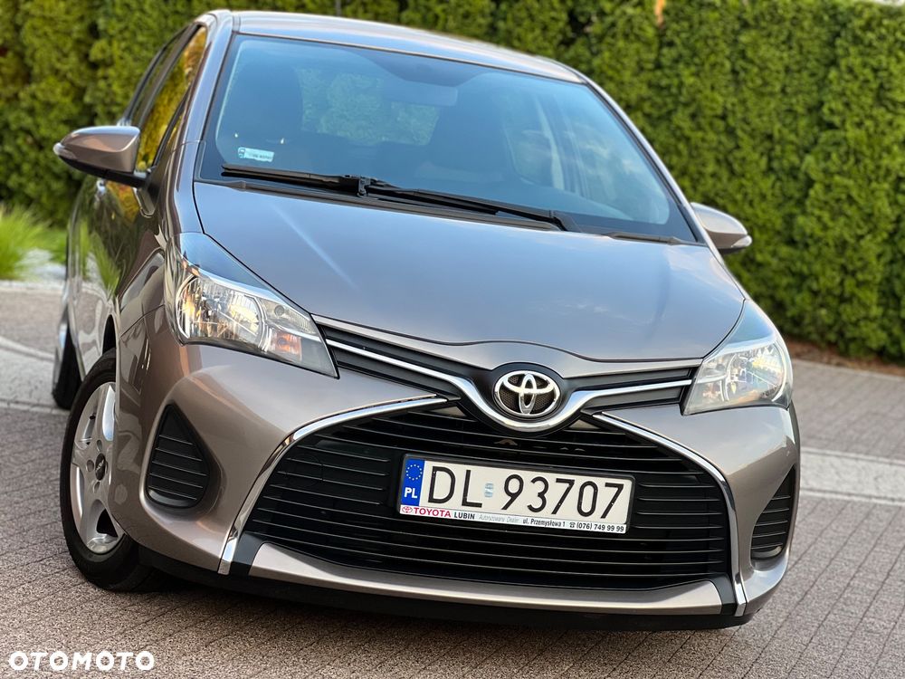 Toyota Yaris 1.0 Premium EU6 - 13