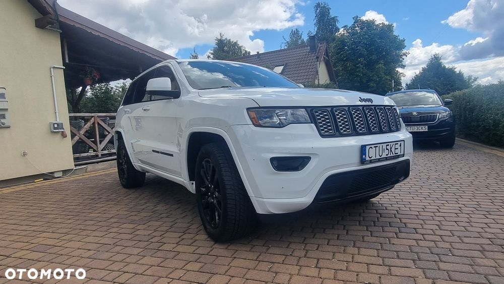 Jeep Grand Cherokee - 2