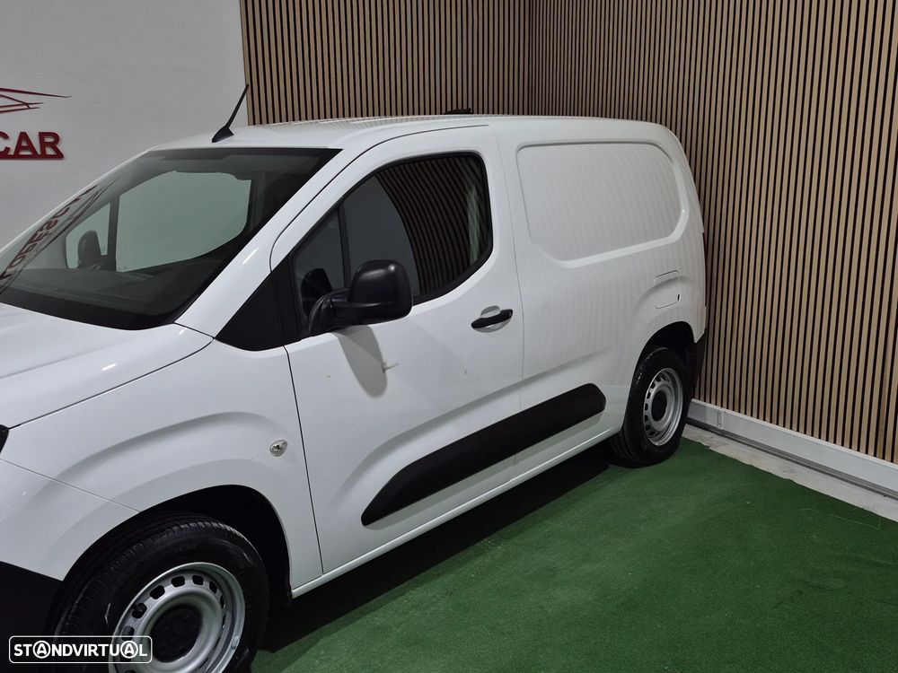 Peugeot Partner 1.6HDI - 130.000KM | GARANTIA | 3 LUGARES - NACIONAL - 4