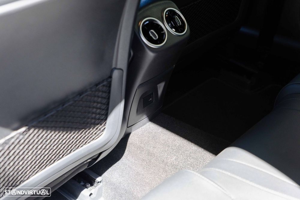 Mercedes-Benz A 250 e Progressive - 23