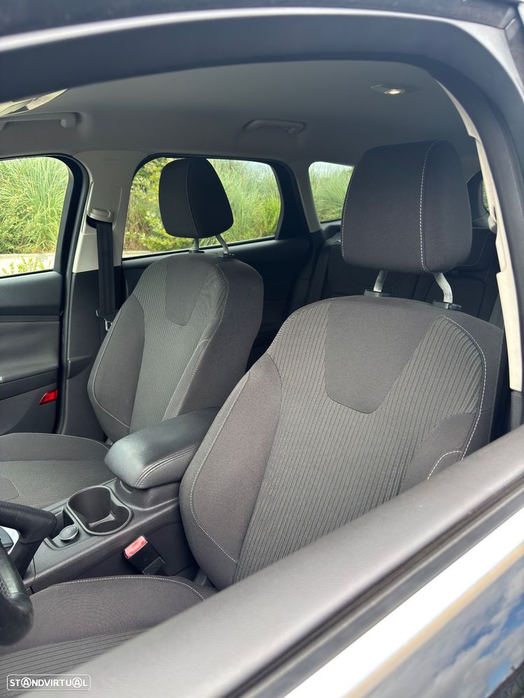 Ford Focus SW 1.6 TDCi Titanium - 7