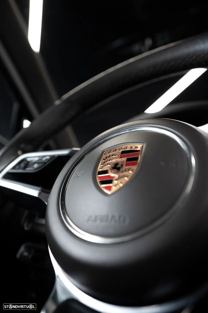 Porsche Macan S - 24