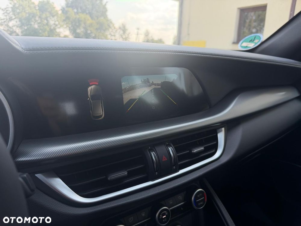 Alfa Romeo Stelvio 2.0 Turbo 16V AT8-Q4 B-Tech - 21