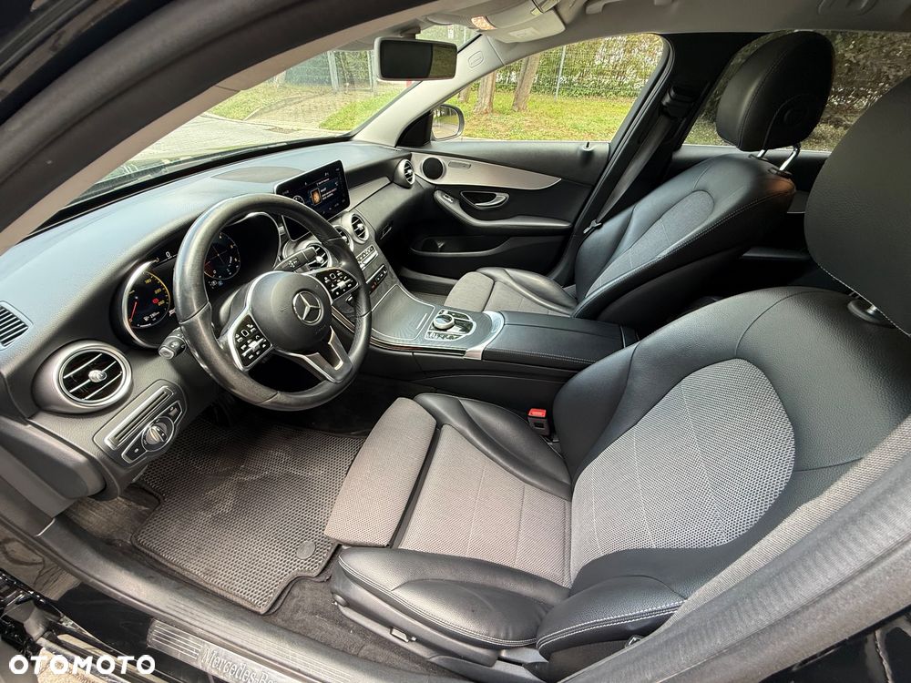 Mercedes-Benz Klasa C 220 d 9G-TRONIC Exclusive - 5