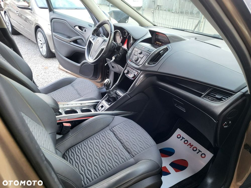 Opel Zafira 2014