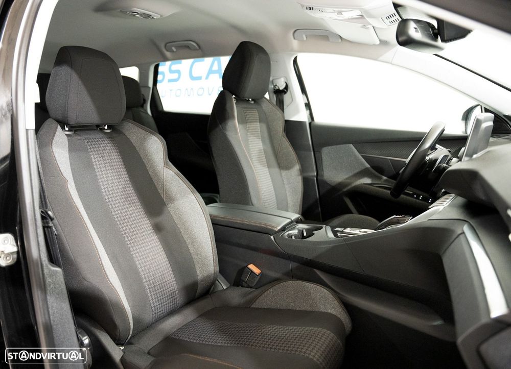 Peugeot 5008 1.2 PureTech Allure EAT8 - 16