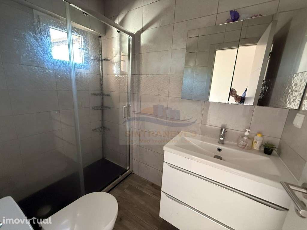 T2 com muito potencial na Amadora - Grande imagem: 3/13