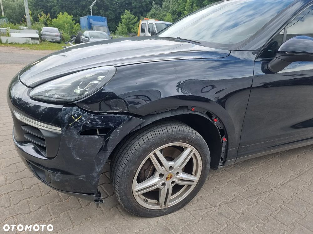Porsche Cayenne Tiptronic S - 8
