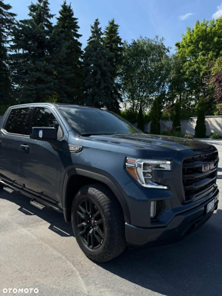 GMC Sierra - 12