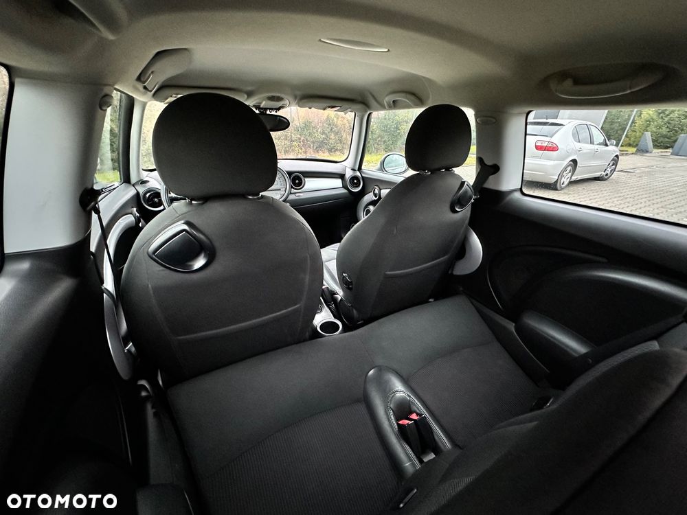 MINI Cooper Standard - 22