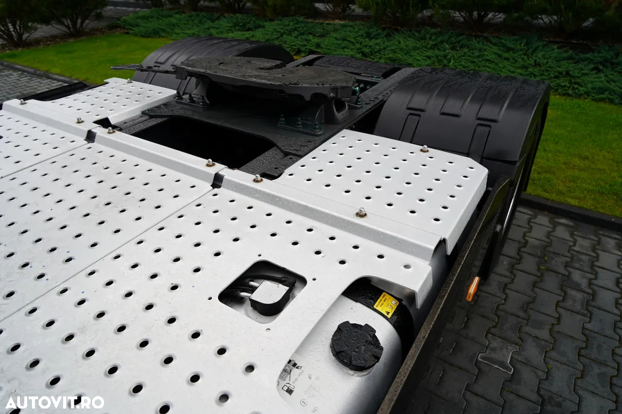 Renault T 520 / RETARDER / FULL AIRMATIC / VERSIUNE RICH / PIELE / METALICĂ / JANTE DIN ALIAJ / CONTRACT DE REPARAȚIE POST-SERVICE - 13