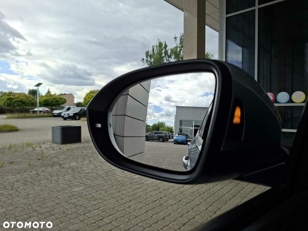 Volkswagen T-Cross - 25