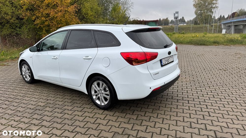 Kia Ceed - 6