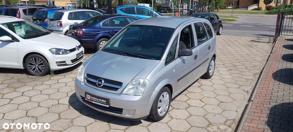 Opel Meriva ver-1-6-16v-cosmo-easytronic - 21