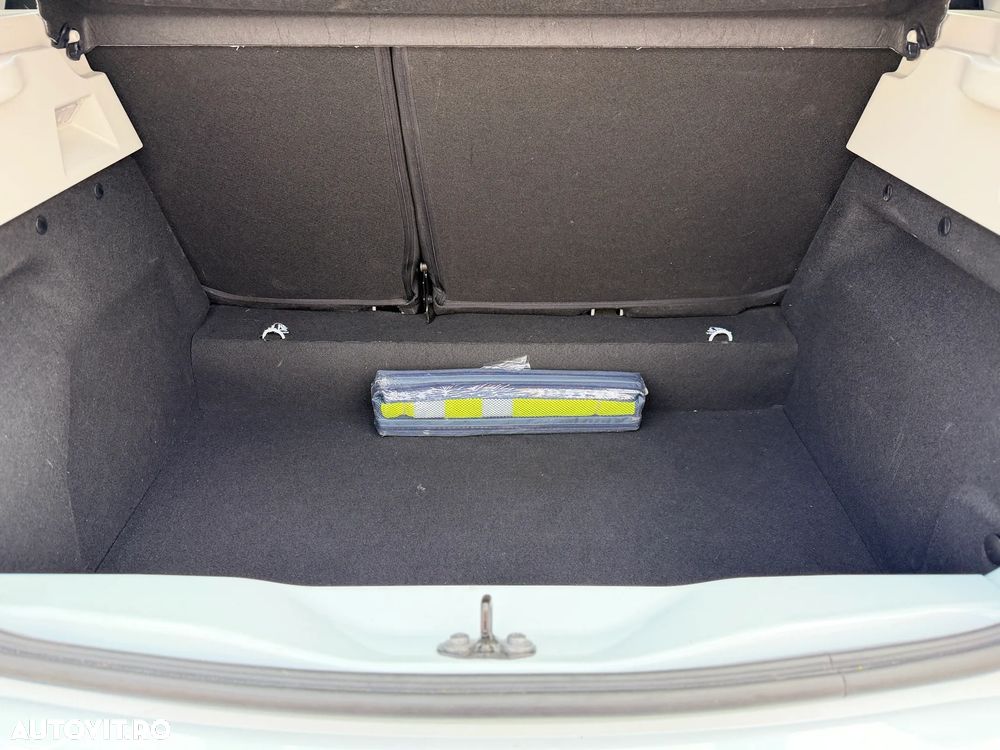 Renault ZOE (mit Batterie) Z.E. 50 EXPERIENCE - 12