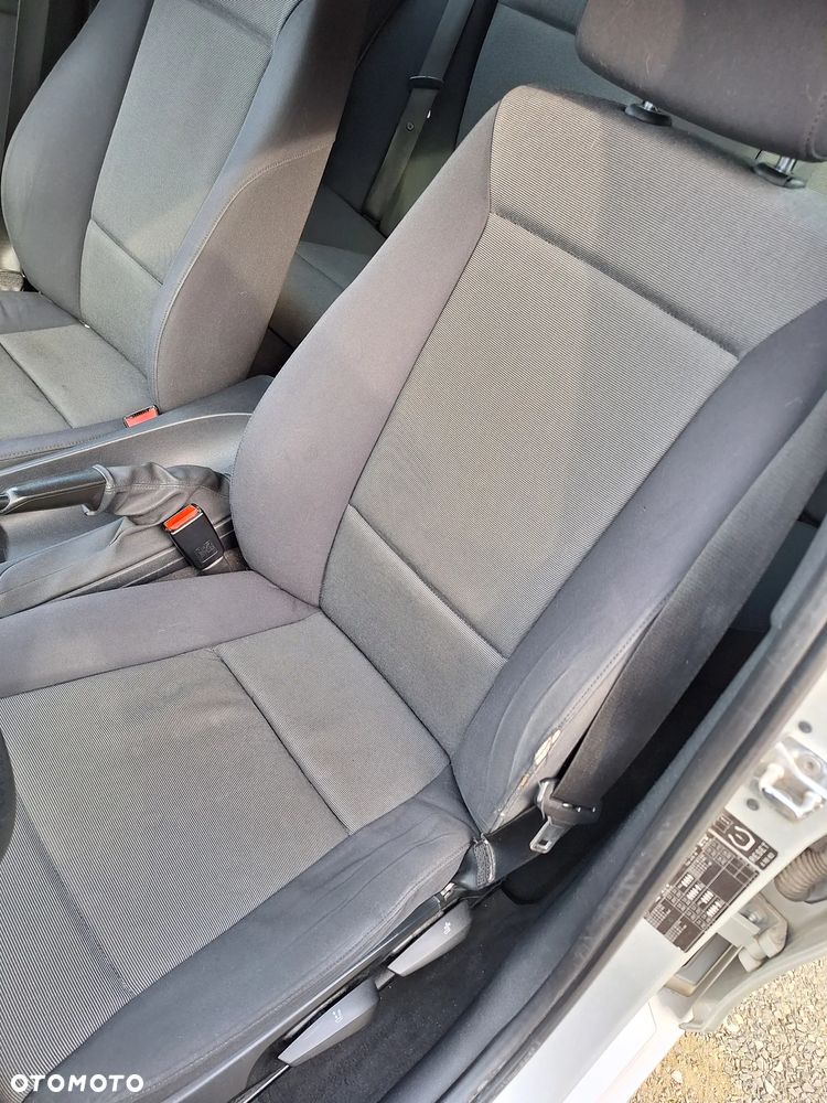 BMW Seria 1 - 31