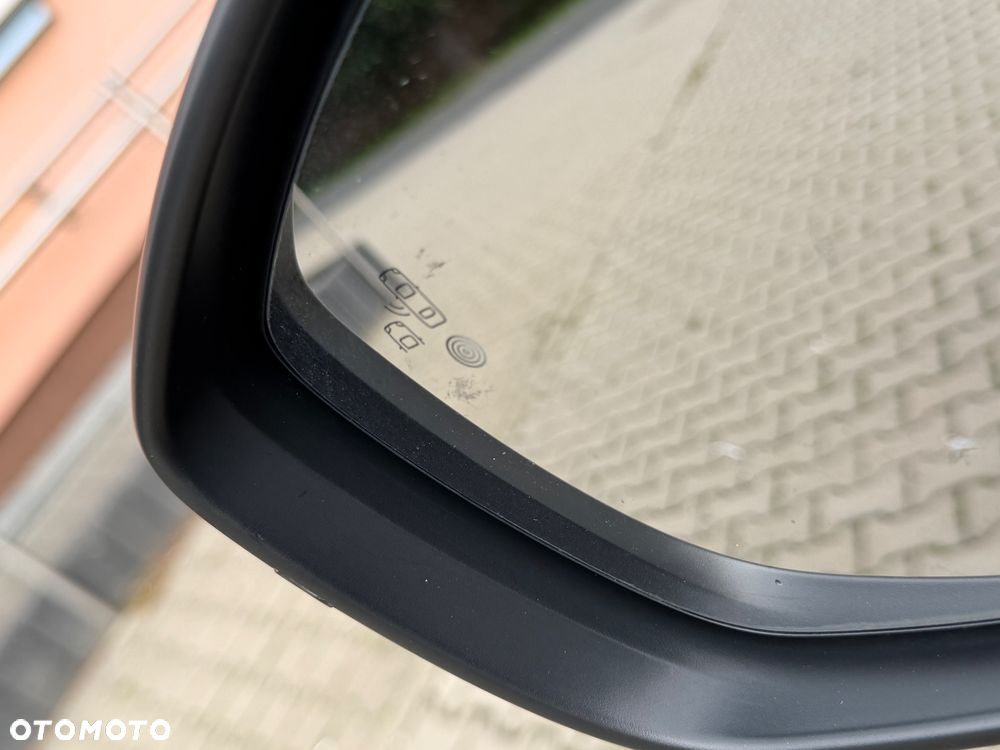 Peugeot 2008 1.2 PureTech GT S&S EAT8 - 20