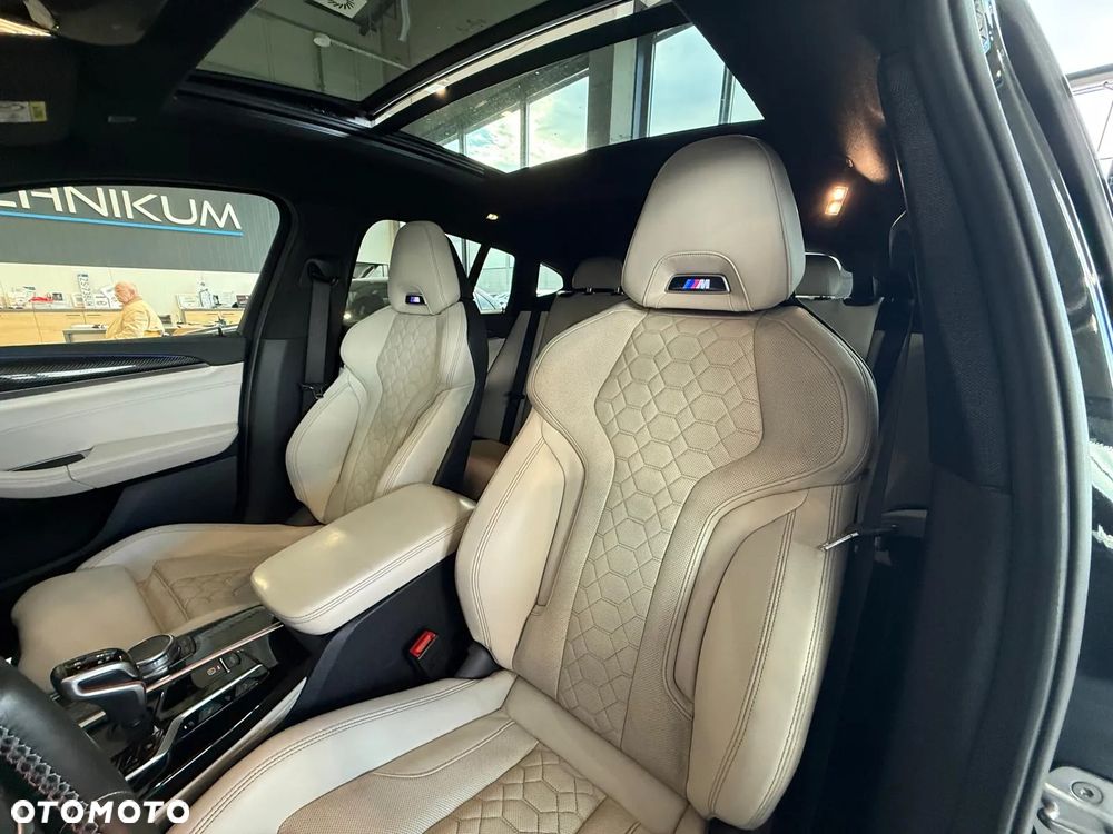 BMW X4 xDrive M - 8
